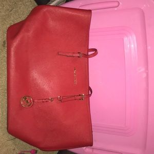 Michael Kors Hand bag with matching wallet